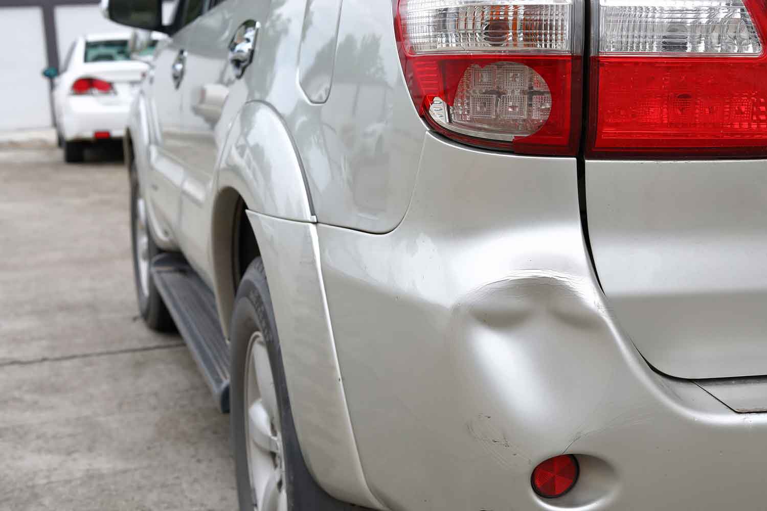 dent in car
